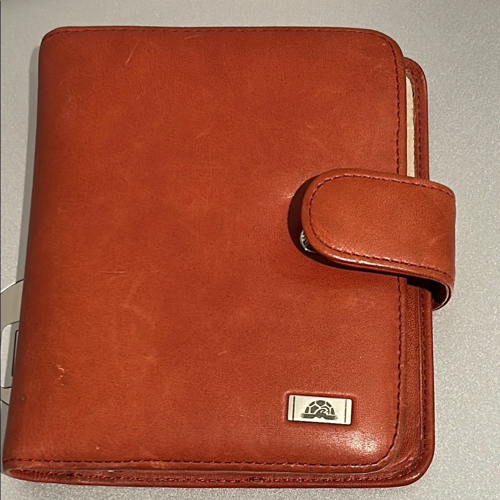 Tony Perotti leather card organizer y.
